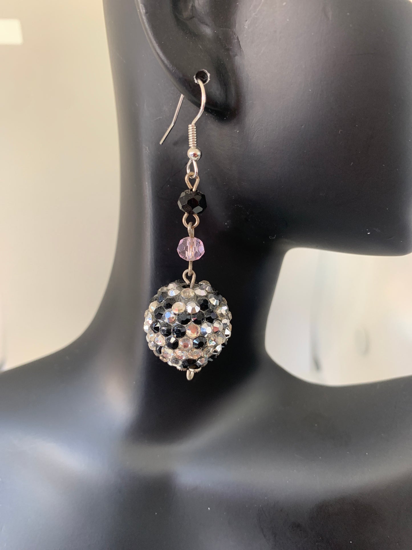 Dangle earring large