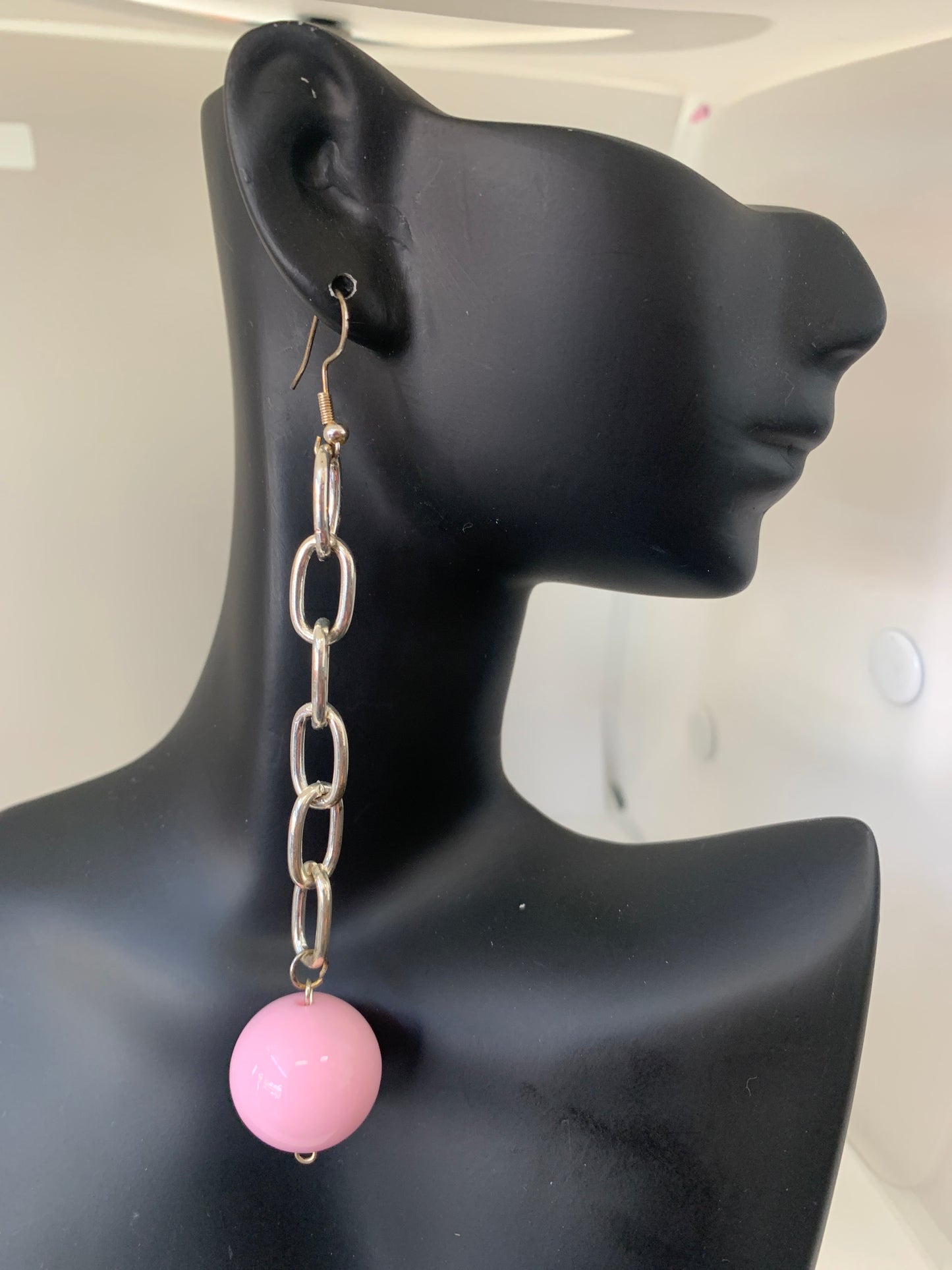 Dangle earring large