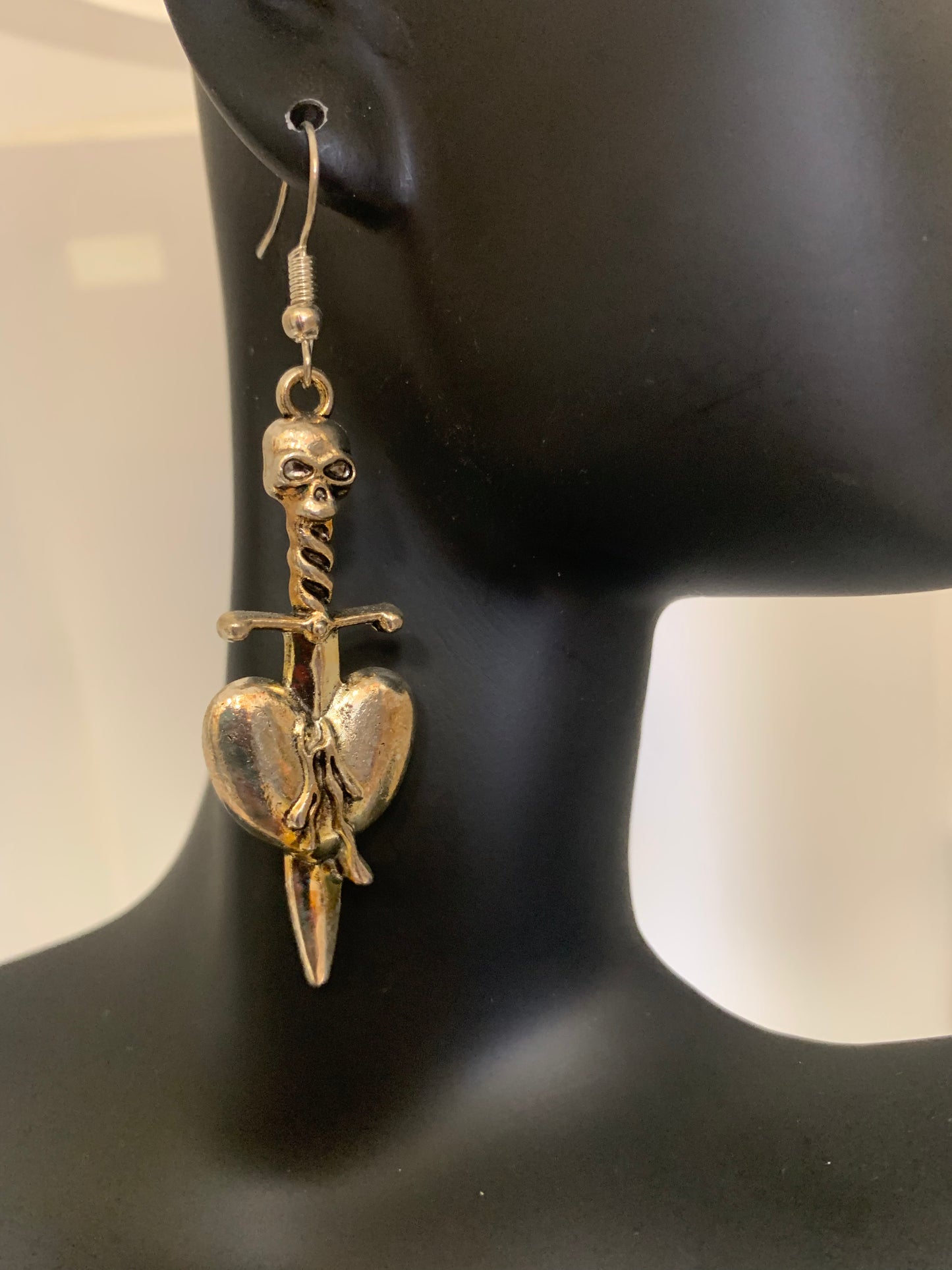 Goth Sword Pierced heart