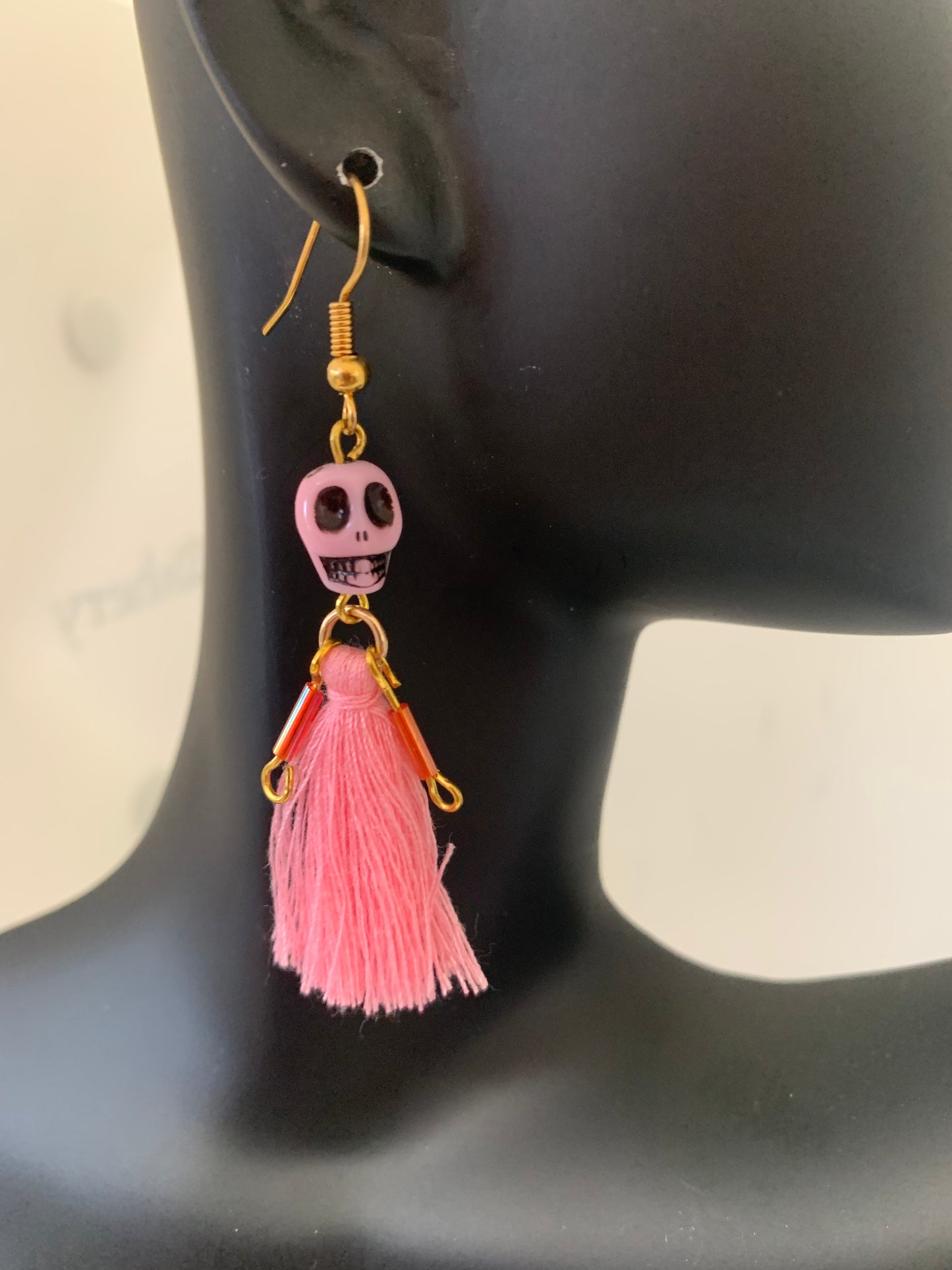 Goth skull doll earring
