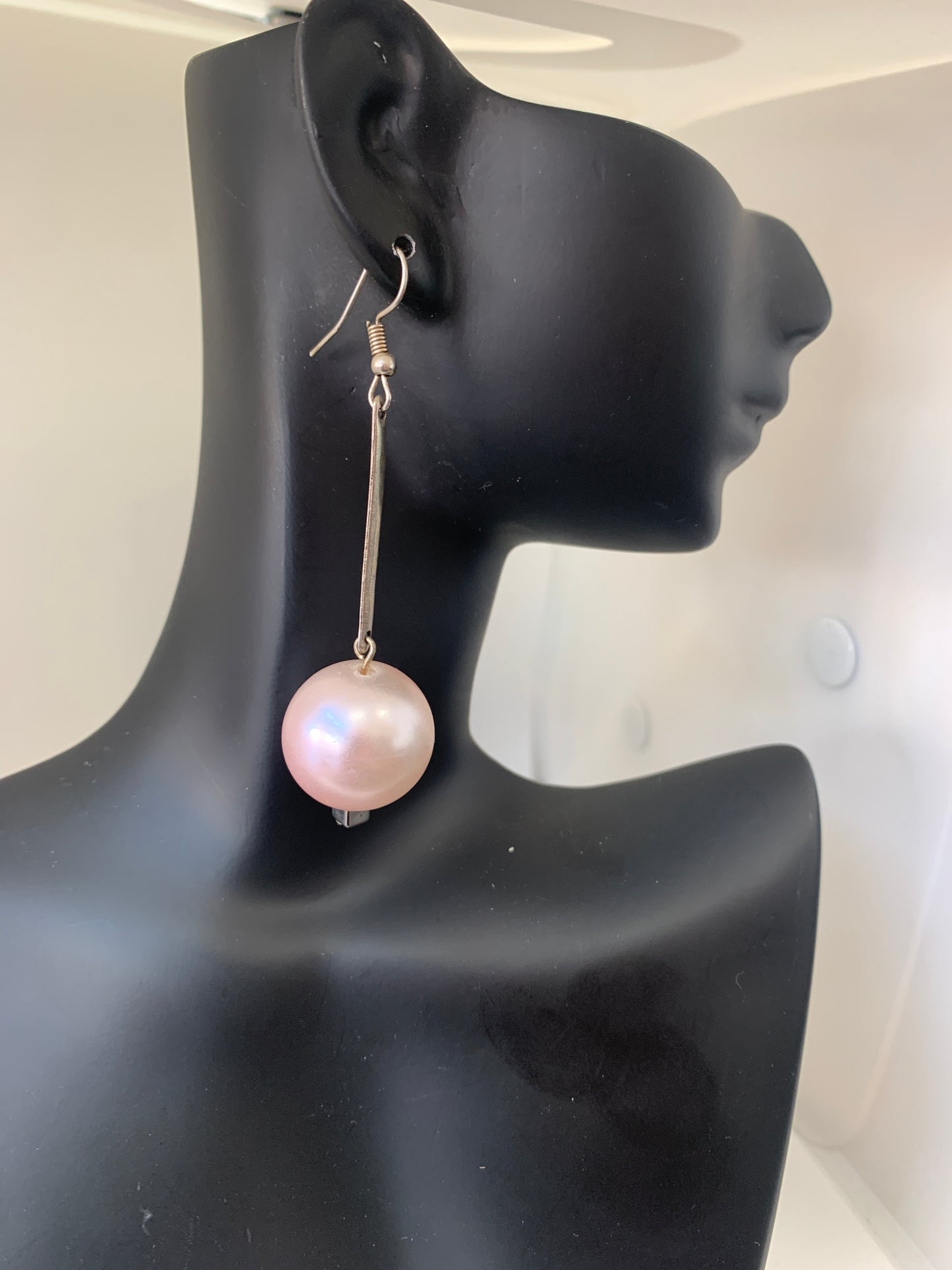 Dangle earring large